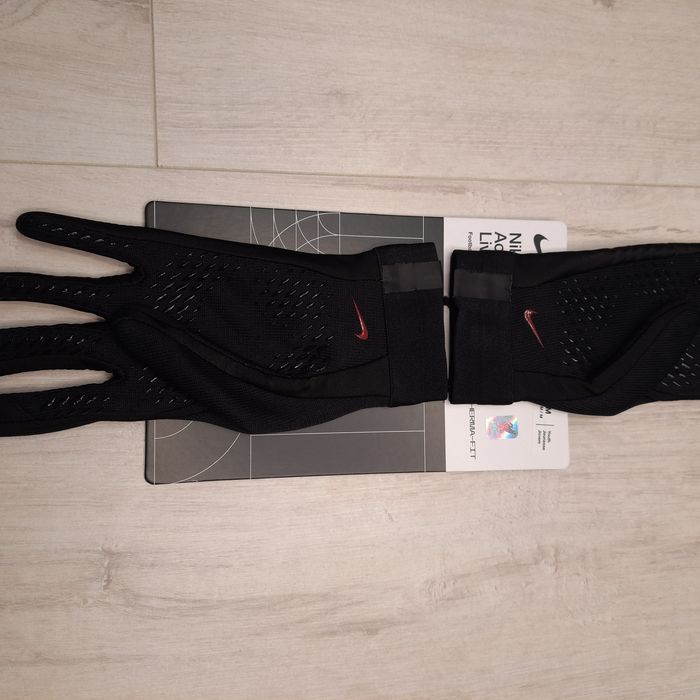 Футбольні рукавички Nike Therma-FIT