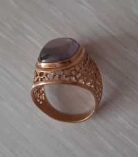 Золотой перстень 583 пробы с аметистом