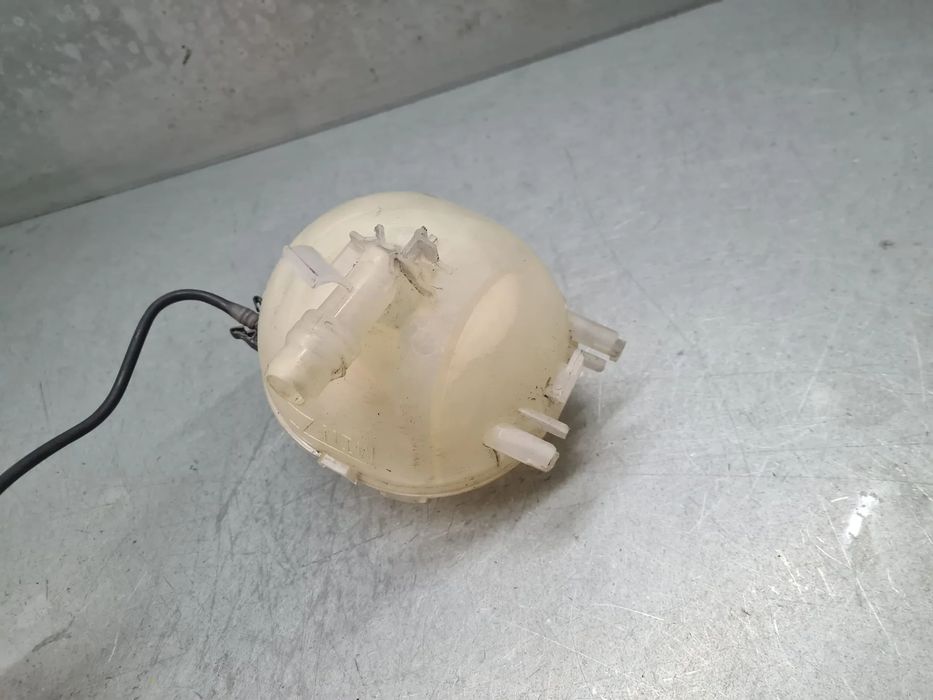 Reservatório / depósito da água / líquido de refrigeração PEUGEOT 2008