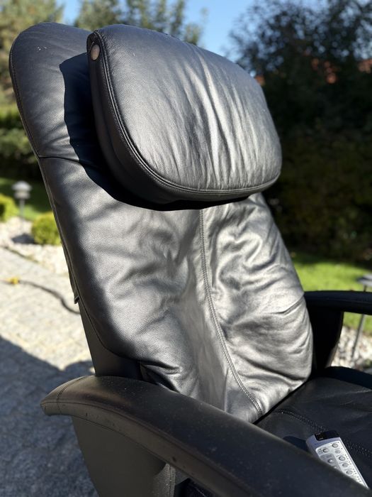 fotel Human Touch HT-125 z masażem oraz funkcją relax skóra pilot