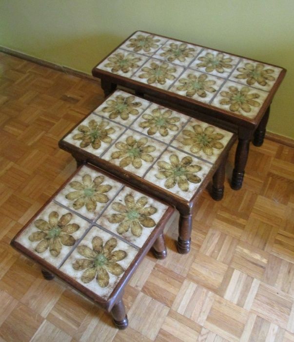Stoliki stoliczki komplet stolik