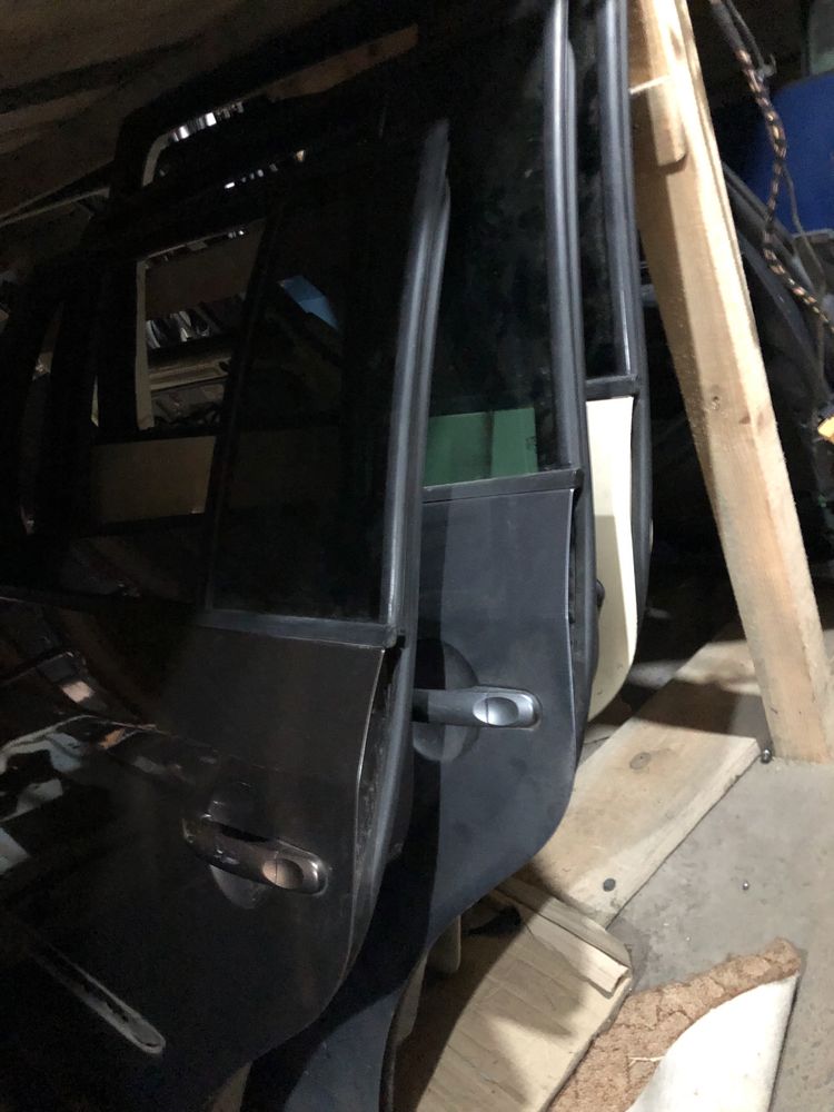 Двери дверь двері Volkswagen Touran двери