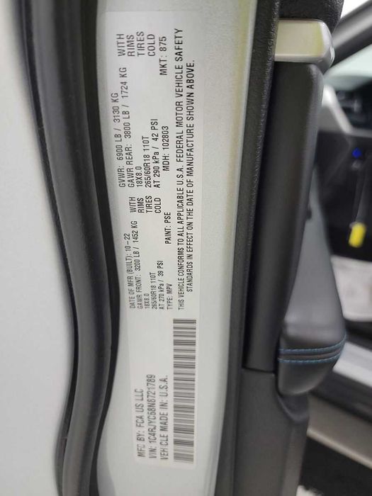 2022 Jeep Grand Cherokee 4XE Trailhawk