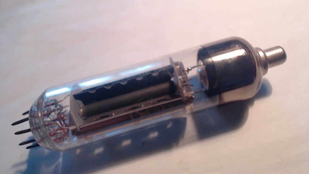 Различные радиолампы