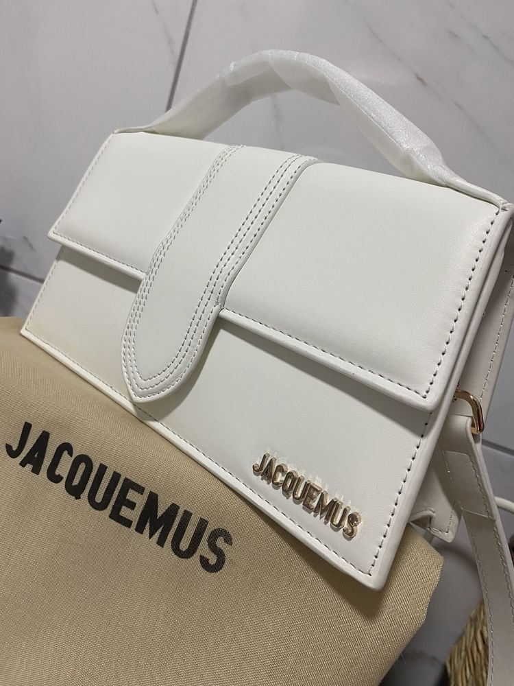 Сумка Jacquemus