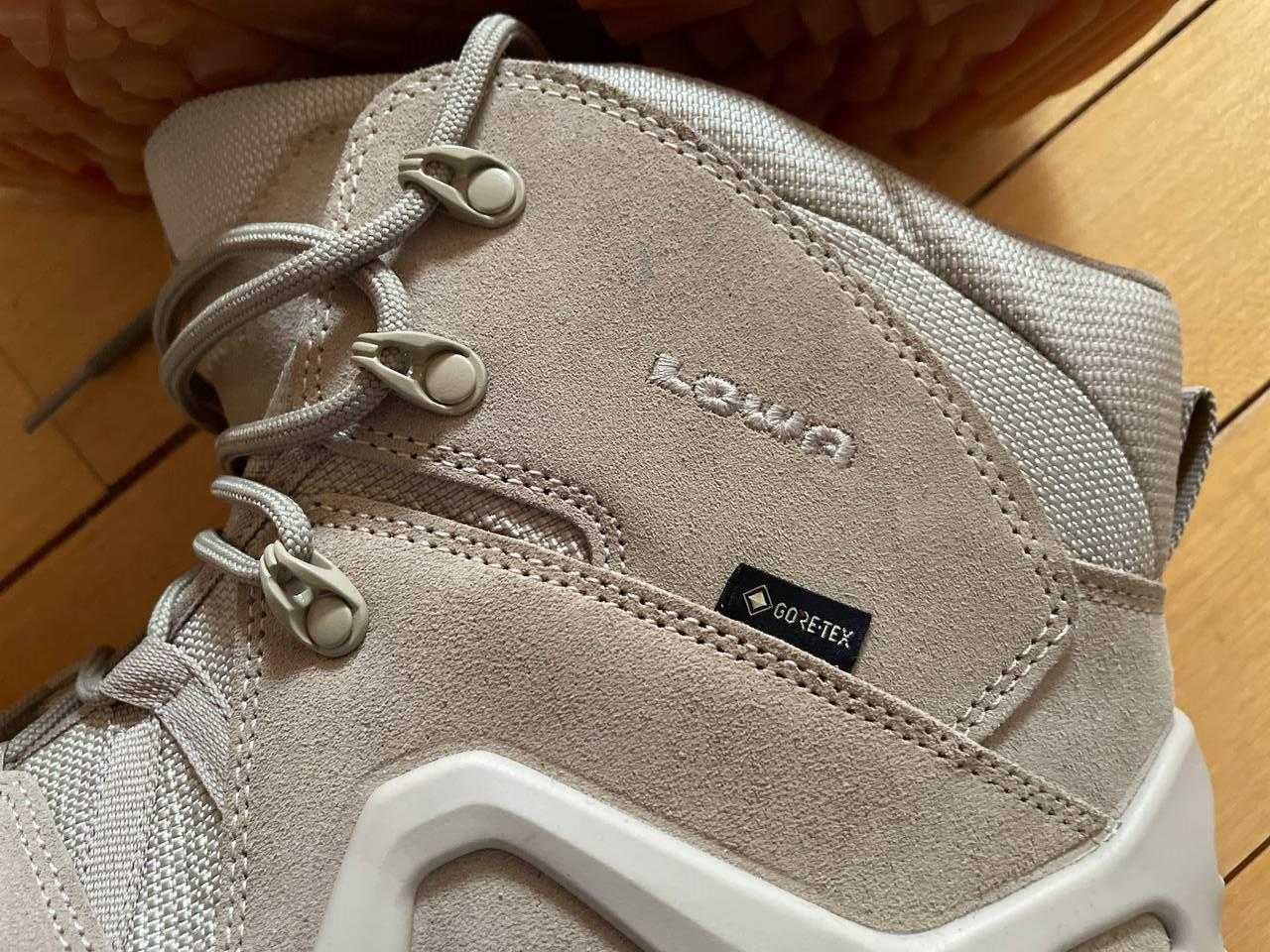 Продам взуття Lowa Zephyr