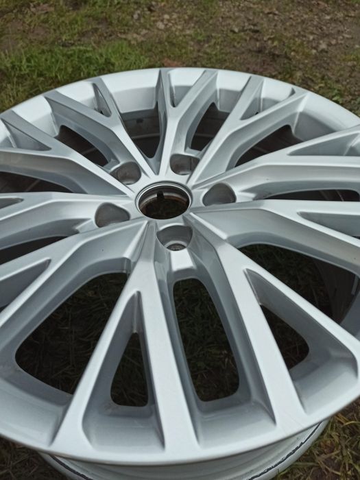 Felga aluminiowa SEAT OE 5FA 7.5" x 17" 5x112 ET 46