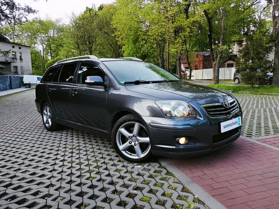 Toyota Avensis 2.2 D-4D 177KM | Sol Plus | Bezwypadkowa | Webasto | Kamera cofania