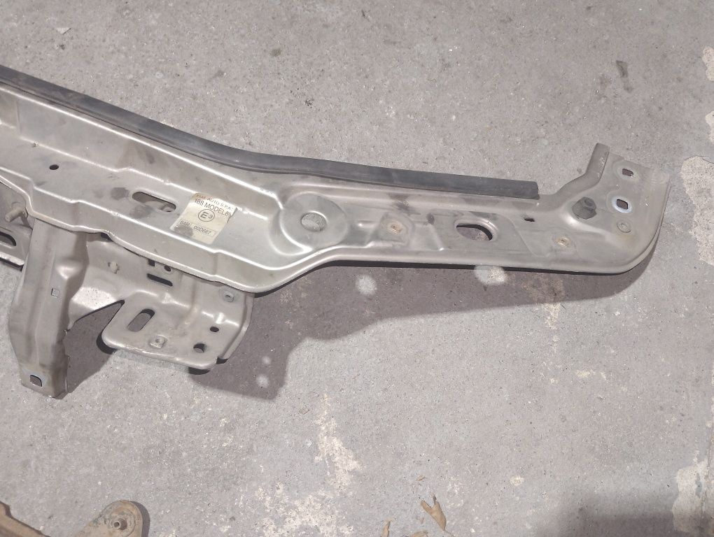 Reforço frente inferior para choques frt e frente chapa Fiat Punto 188