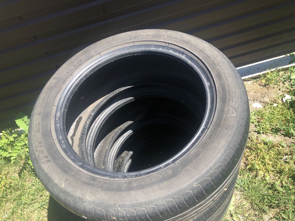 Продам літню резину 205/55 R16
