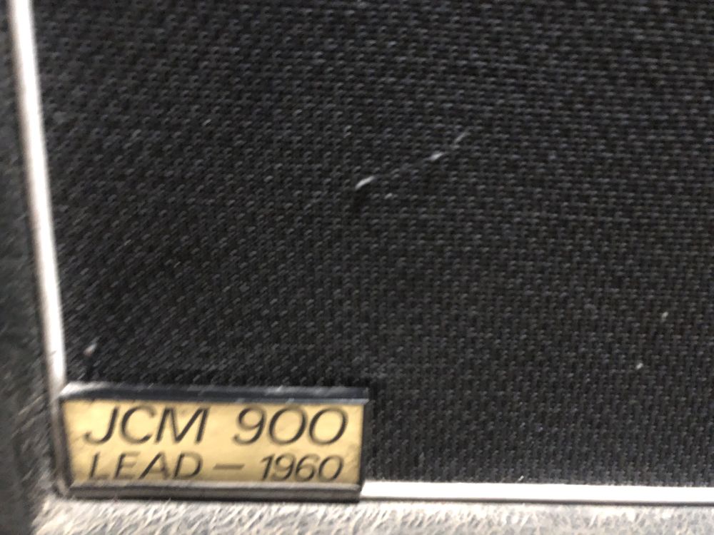 Coluna Marshall JCM900-Lead 1960