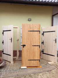 Drzwi drewniane domków piwniczek gospodarczych