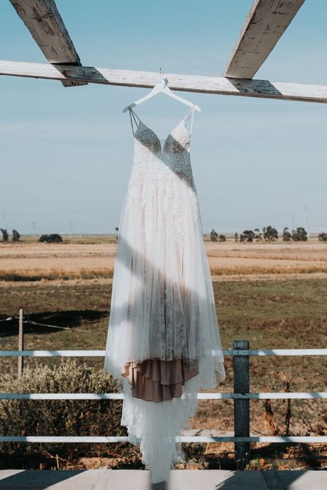 Vestido Noiva Tule com apliques