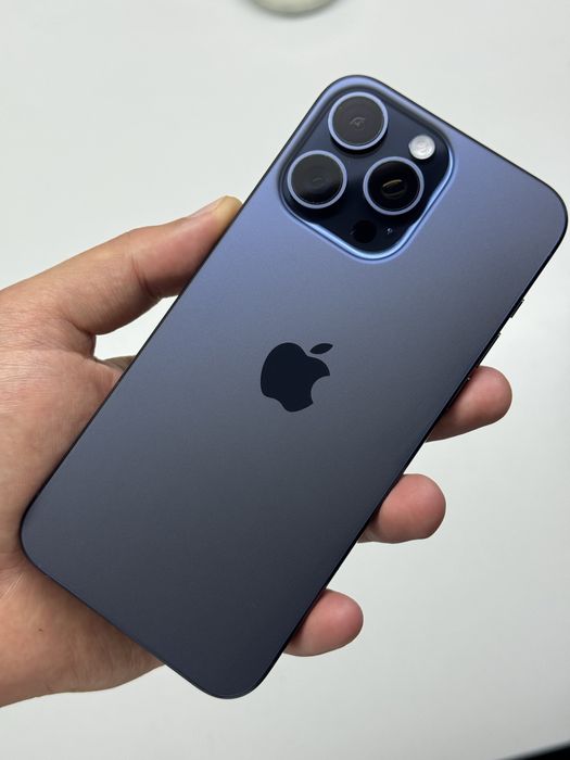 iPhone 15 Pro Max 256 ГБ як новий гарантія магазину 3 місяці