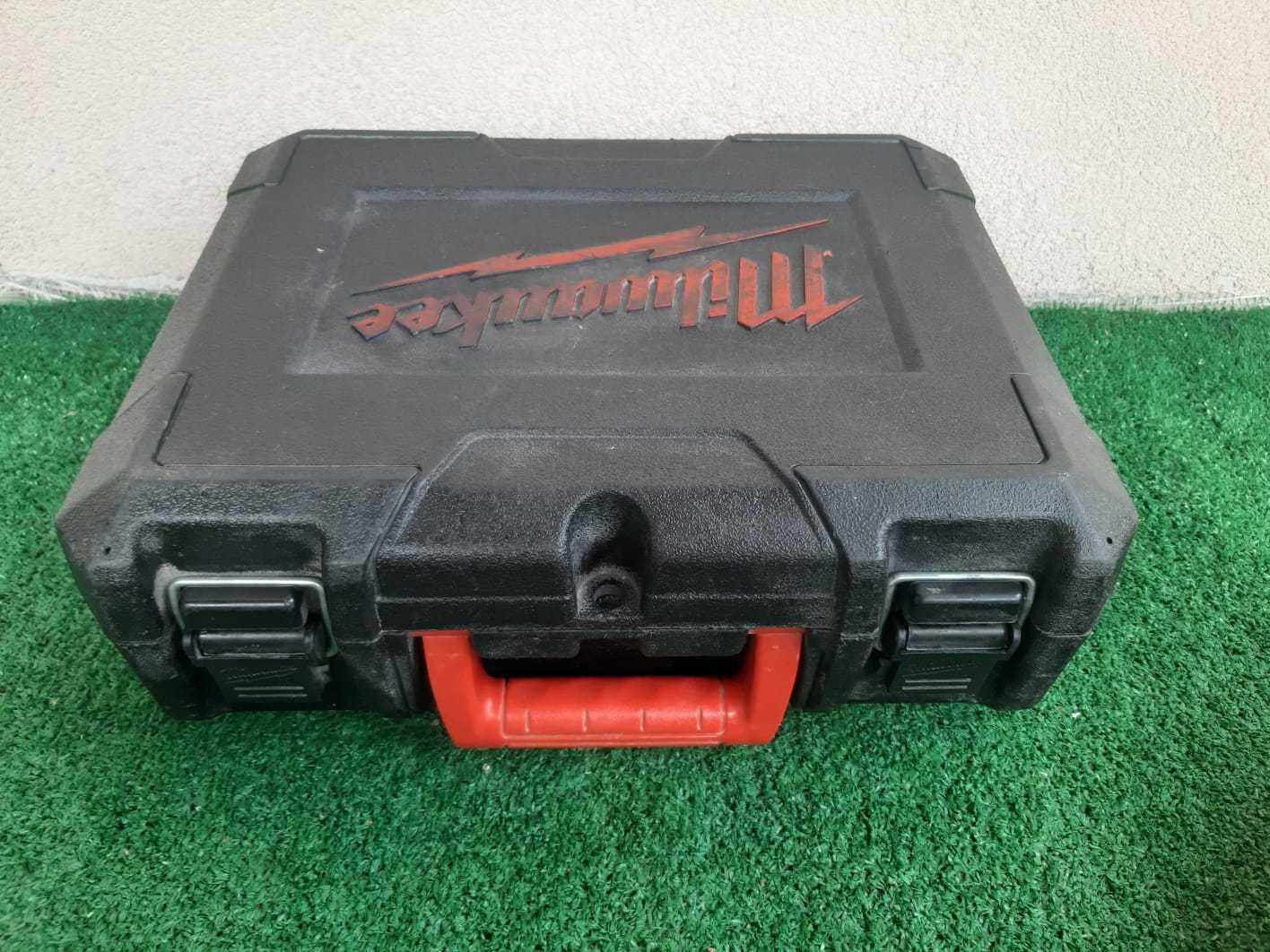 Wkrętarka Milwaukee  M18