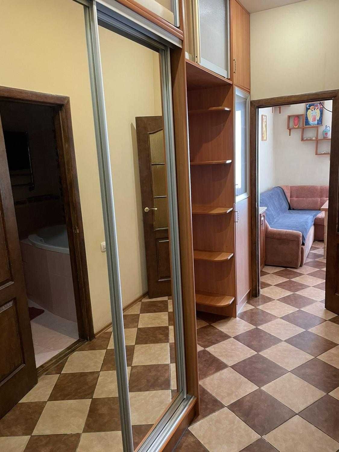 Продам 2-ком квартиру с ремонтом в ЖК "Семь самураев" (912-082)