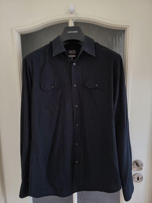 Czarna koszula SMOG na guziki