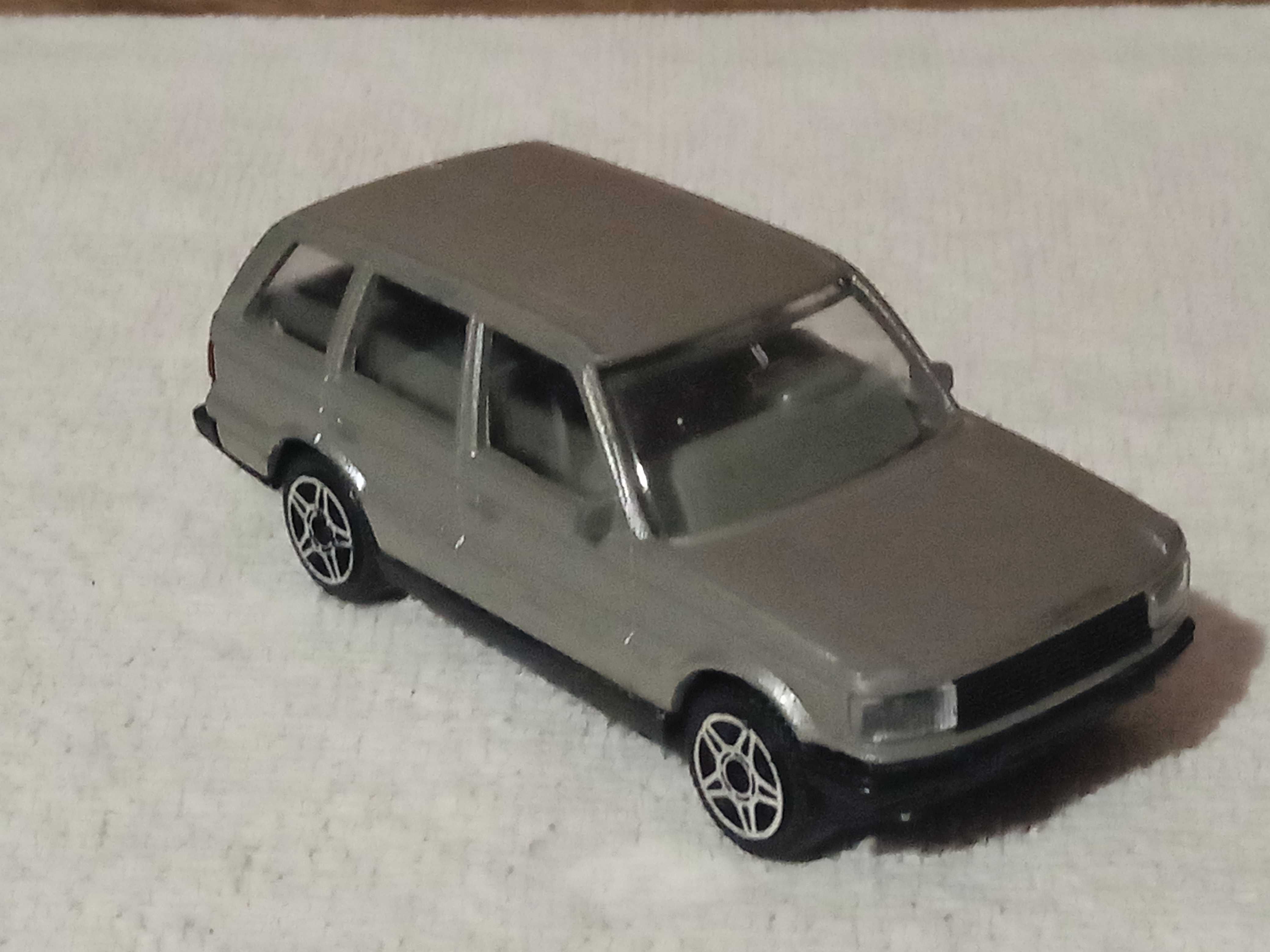 model Range Rover 1/43 Burago