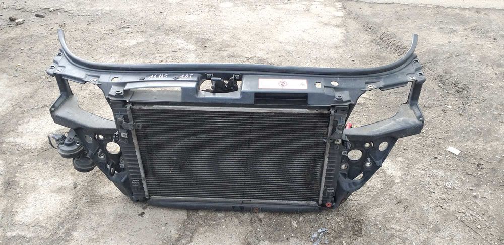Pas przedni chłodnica wentylator Audi A4 B5 1.8 Turbo przed liftem