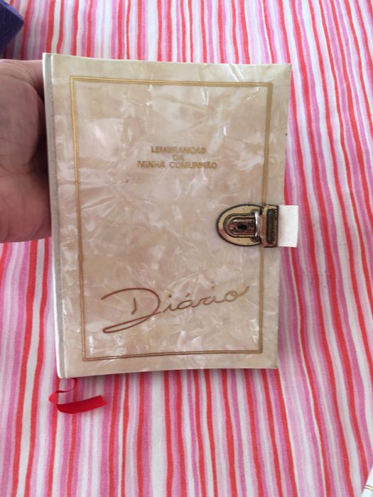 Diário Primeira Comunhão antigo