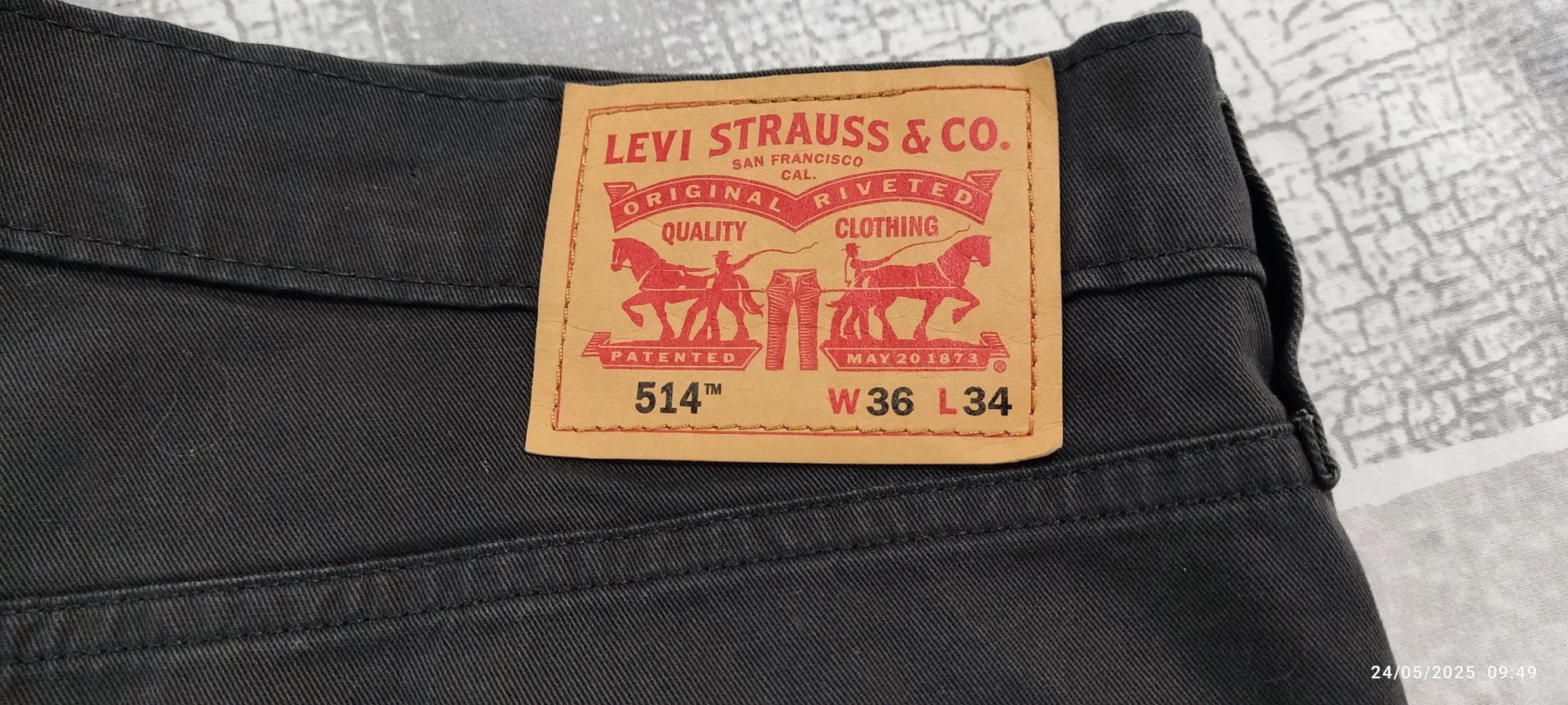Levi's cinzentas originais Novas tam. 46/48