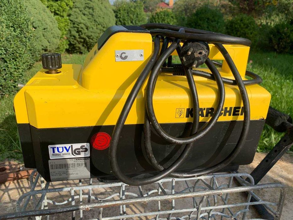 Професійний миючий аппарат Kärcher HD 585