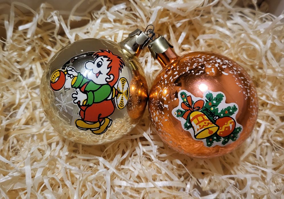 Вінтажні ялинкові прикраси, ціна за 2шт