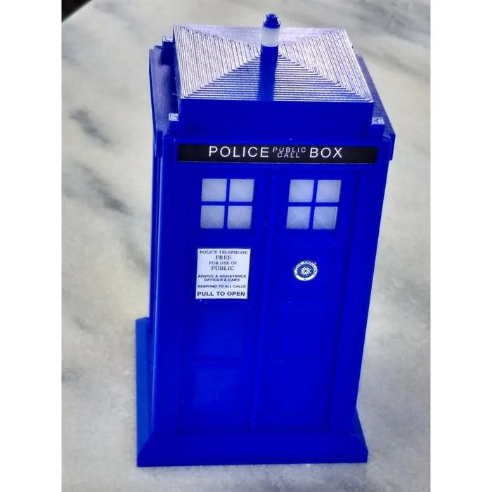 TARDIS - A Clássica Cabine Policial Azul