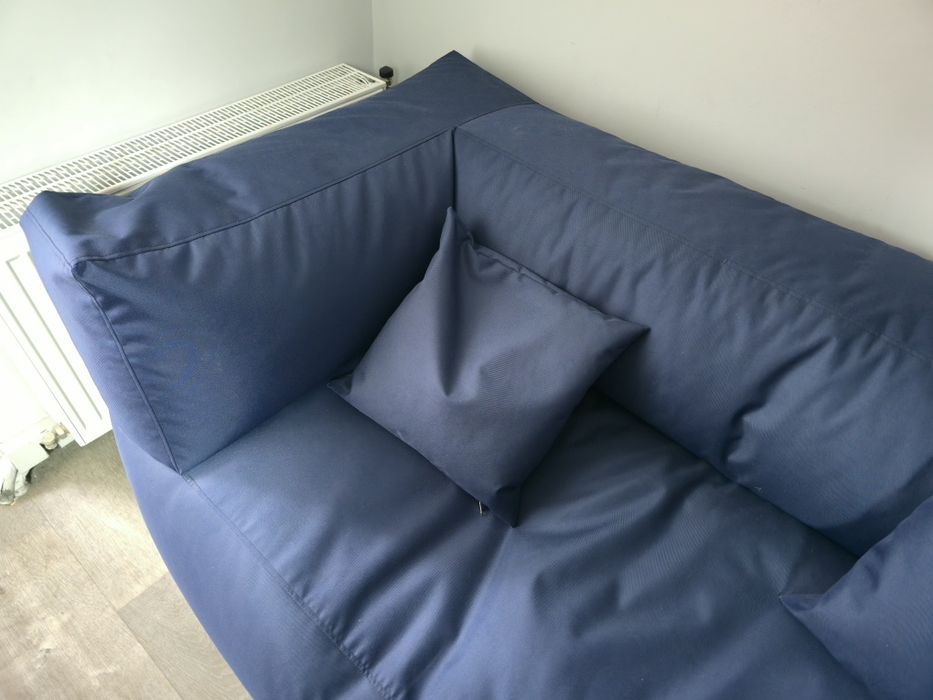Диван безкаркасний