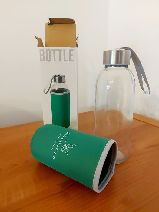 Garrafa vidro com capa | 420 ml | NOVA