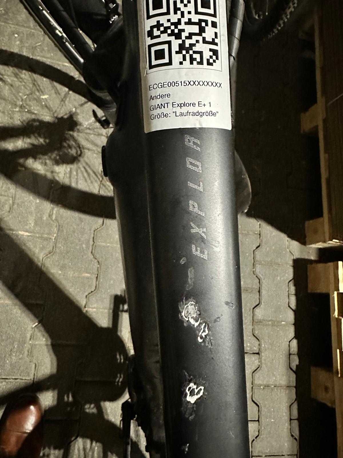 Rower elektryczny GIANT Explore E+ 1 Rozmiar XL Koła 29 Przebieg1400km