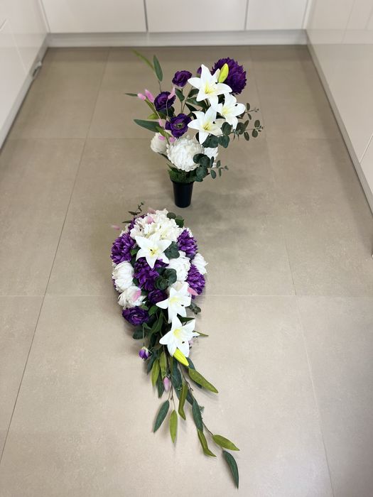 Kompozycie , bukiet + stroik na cmentarz, na grob