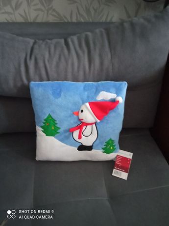Декоративна новорічна подушка 30×30 см велюр з об'ємним малюнком