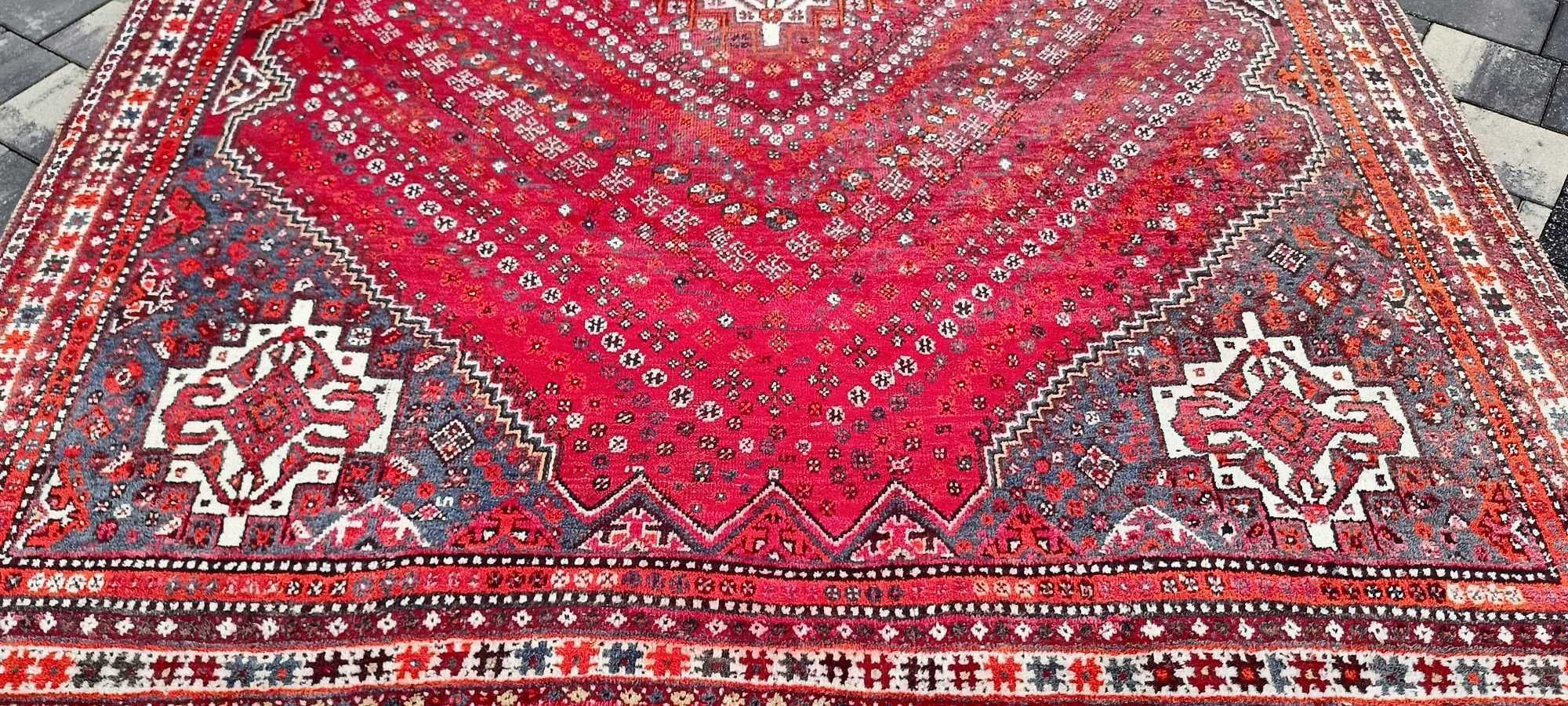 Shiraz dywan wełniany perski Iran tkany ręcznie 313 x 215 cm wełna