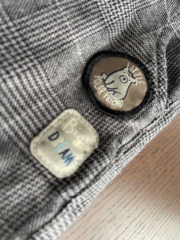 Eleganckie szare spodnie chłopięce w kratę Cool Club r. 80