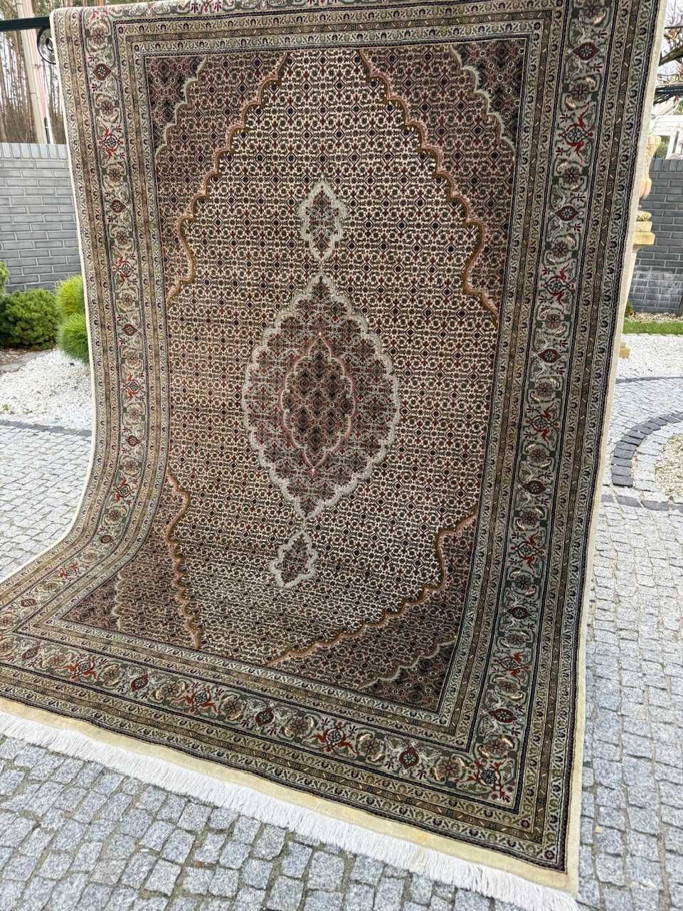 Kaszmirowy r.tkany dywan perski Tabriz z jedwabiem 320x220 gal. 34 tys