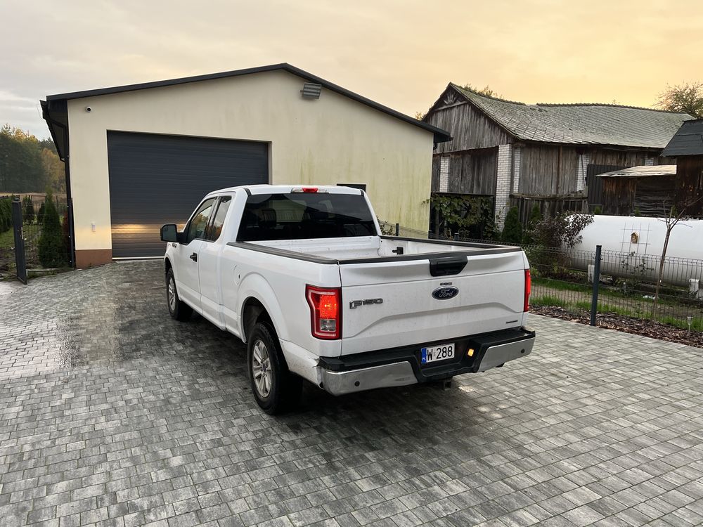 Ford f150 r doinwestiwany V8 2016 r