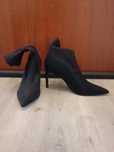 Botas de tacão justo