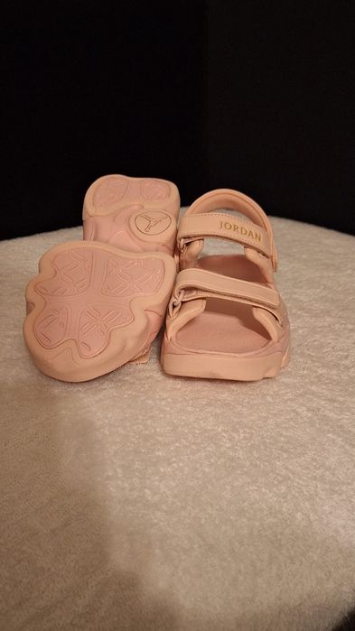 Сандалі WMNS Jordan DEJA Sandal US6 EU 36.5 23CM,  FN5036 600