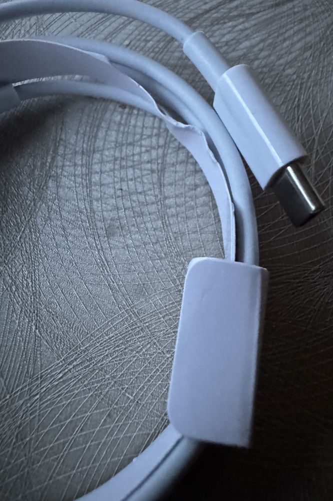 Nowy Kabel USB-C do Lightning,