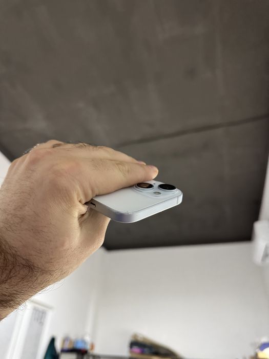 Apple iphone 15 128 gb 91% айфон 15 білий