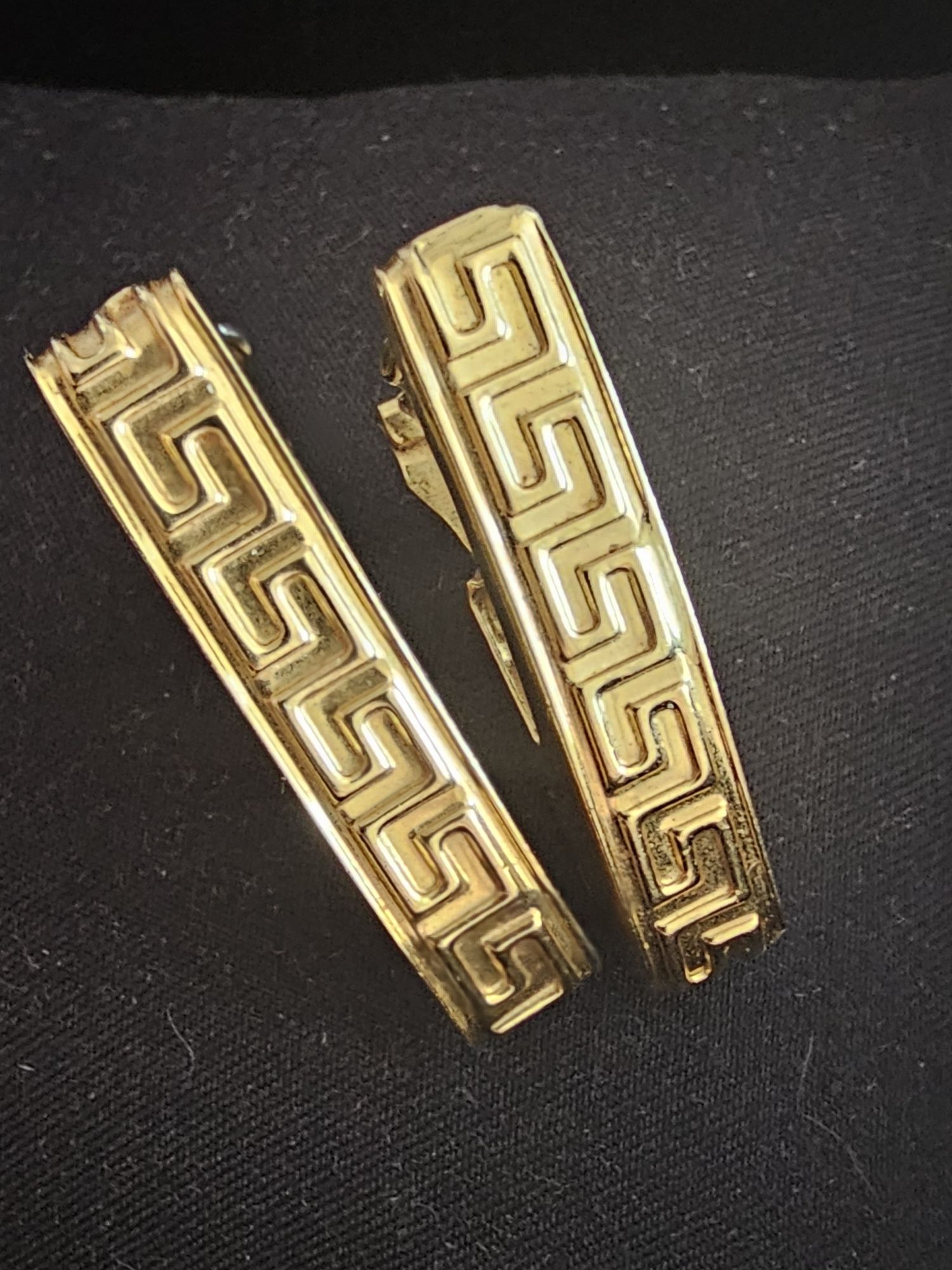 Brincos ouro 19,2k com gregas
