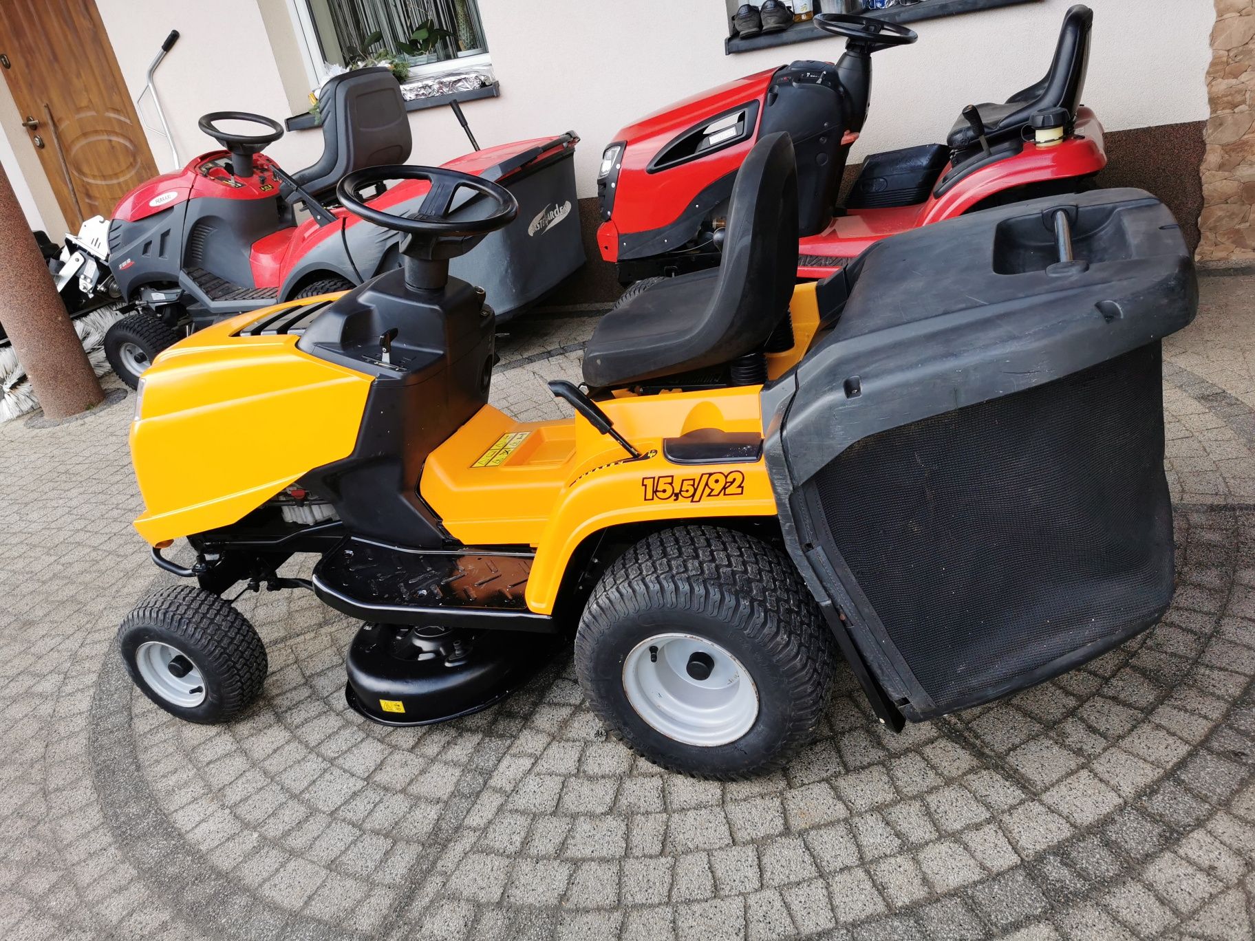Stiga Estate 15,5 HP Briggs Kosz NewModel Traktorek Kosiarka