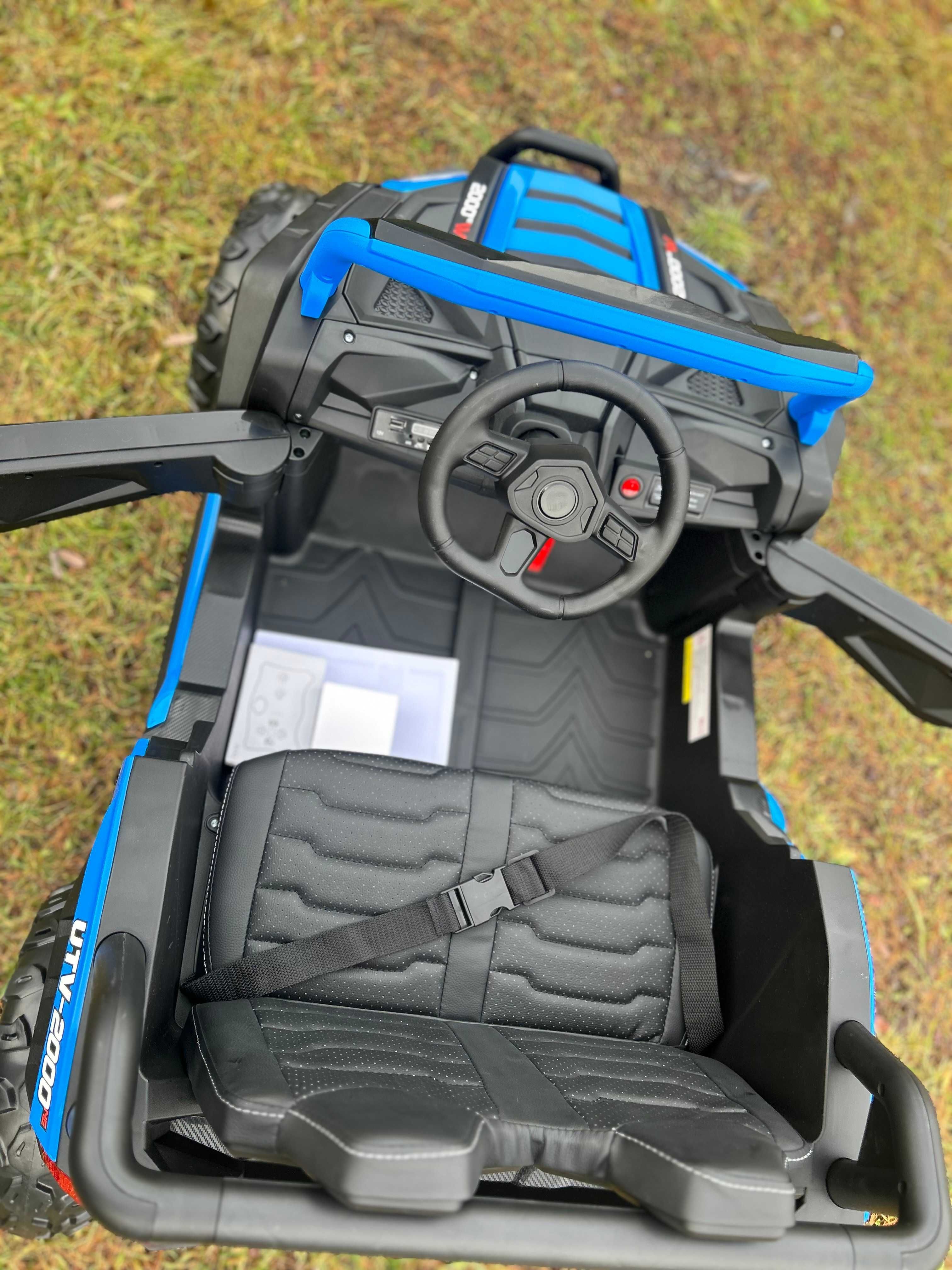 Auto Napęd 4x4 Buggy na akumulator UTV 2000M Racing AXEL Pojazd