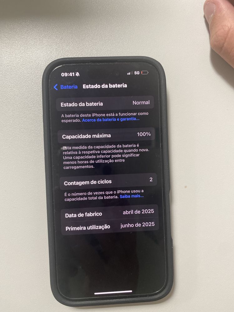 Iphone 16 novo com caixa e carregador