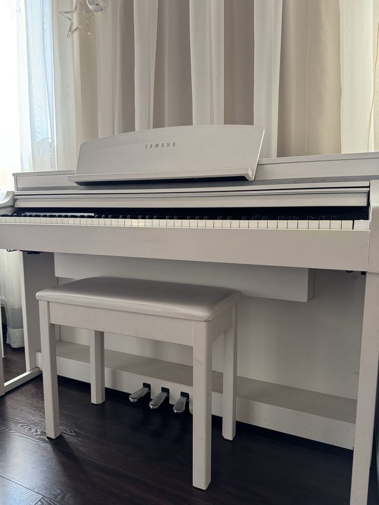 Цифровое пианино YAMAHA Clavinova CSP-170 (White)