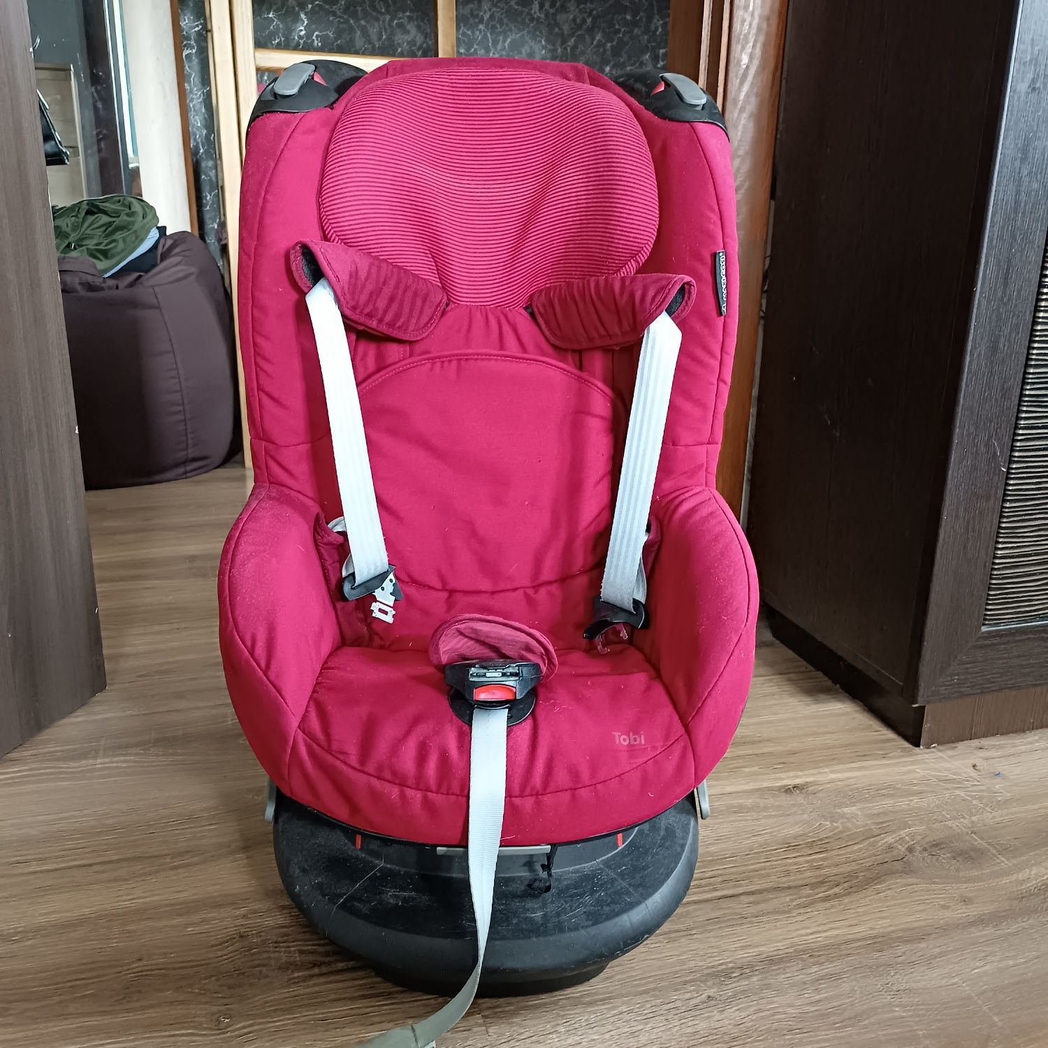 Дитяче автокрісло Maxi- Cosi
