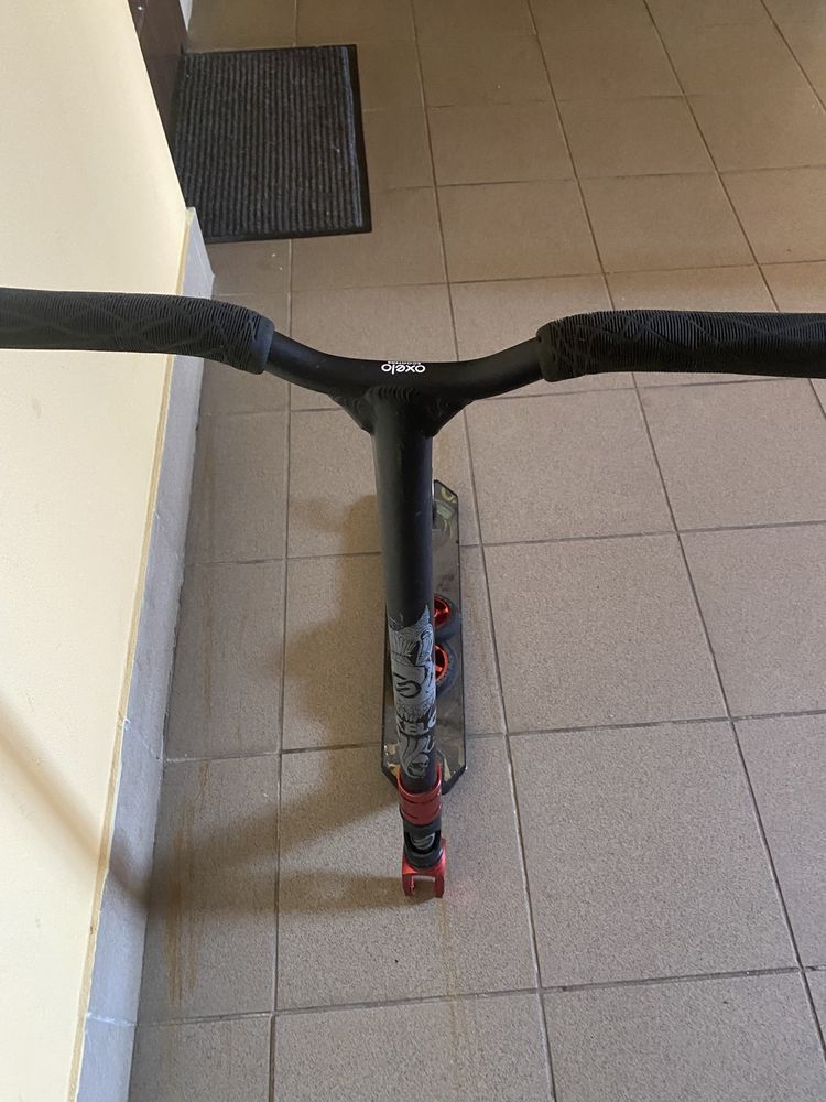Трюковий самокат Oxelo (scoot)