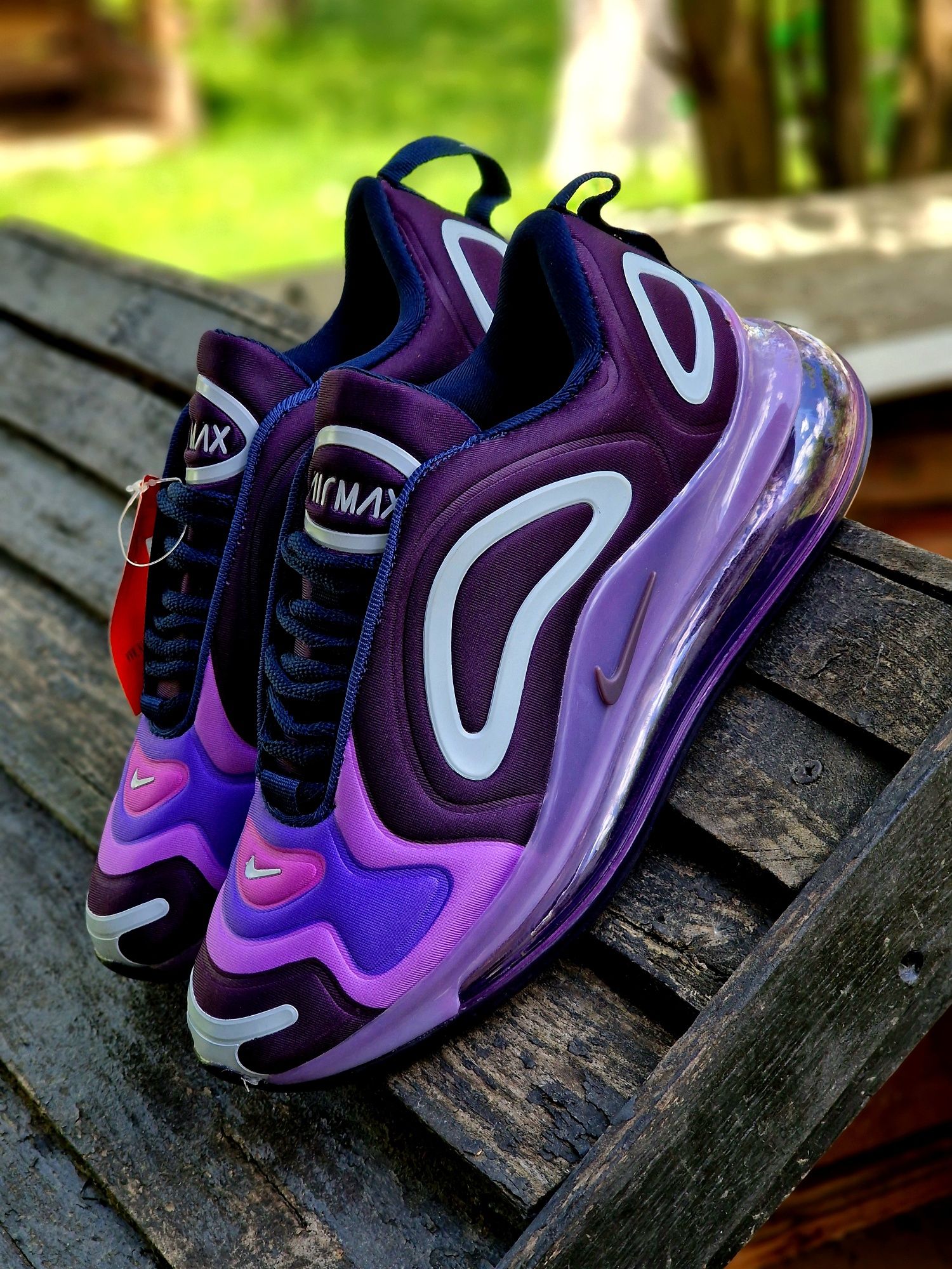 Жіночі кросівки Nike air max 720 / Найк аір мах 720