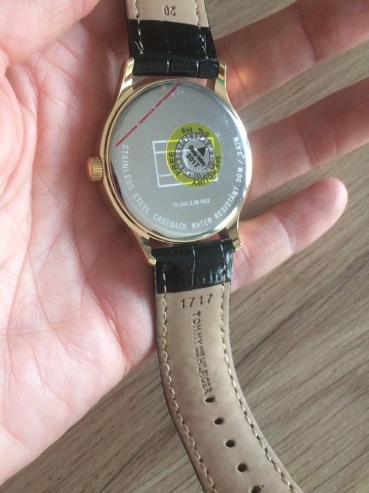 Zegarek Tommy Hilfiger z bransoletką nowy okazja!!
